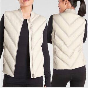 Athleta Inlet Apex Vest Size S Goose Down Ivory Full Zip Pockets Gorpcore Active